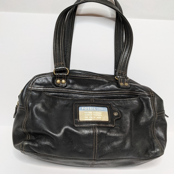 [❌ SOLD] FOSSIL Black Shoulder Purse Handbag - Picture 3 of 15